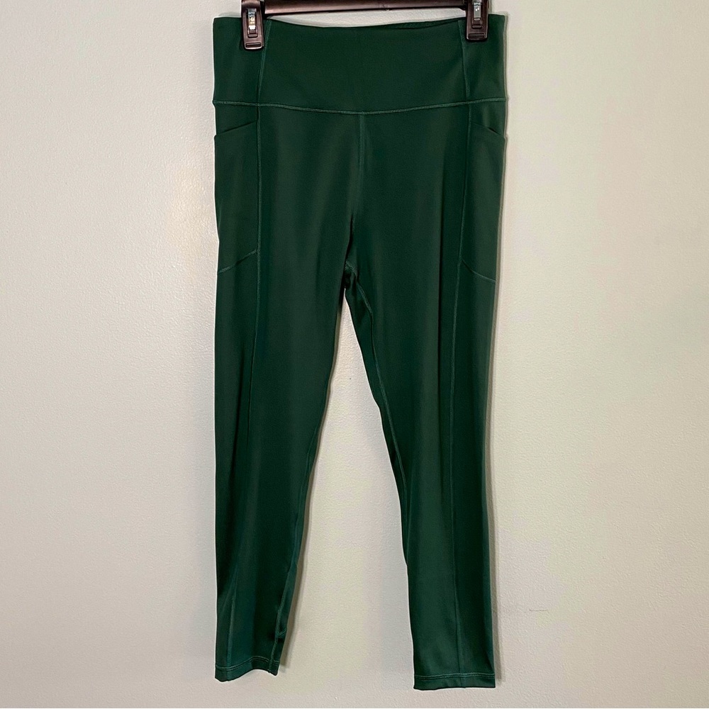 Victoria’s Secret Yoga Bottoms. Color is a Forest Green. Womens Size 12